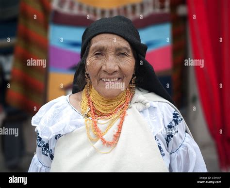 South American Native Woman Hi Res Stock Photography And Images Alamy