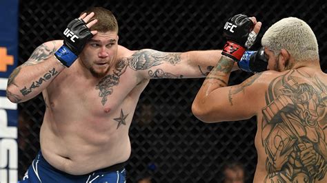 Ufc 279 Odds Pick And Prediction For Jake Collier Vs Chris Barnett How To Get Big Favorite At