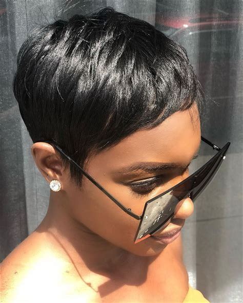 49 Gorgeous Short Pixie Hairstyles Ideas For Black Women Short Hair Styles Short Pixie