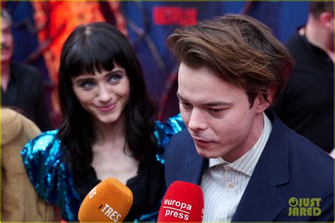 Stranger Things Real Life Couple Natalia Dyer Charlie Heaton Are So