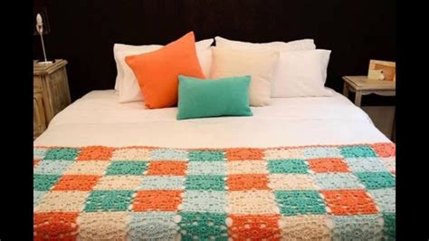 Hermosos pies de cama a crochet o ganchillo Ideas de decoración
