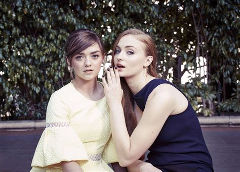 Maisie Williams And Sophie Turner Famousbabes