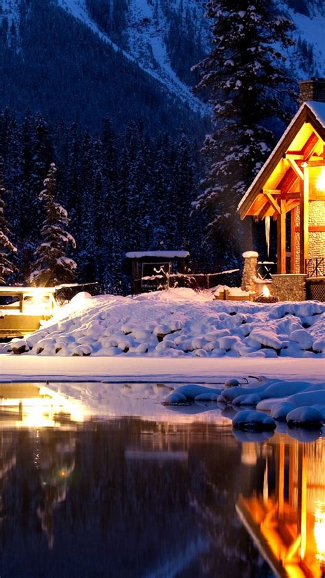 Emerald Lake Lodge And The Lodges Cilantro Restaurant
