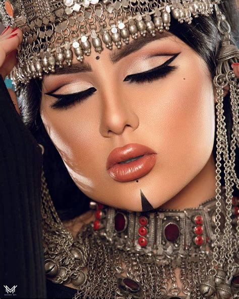 Alt Makeup Makeup Art Beautiful Eyes Middle Eastern Makeup Arabian Makeup Makeup Tips For