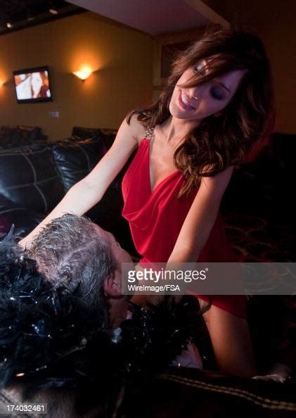farrah abraham gives a lap dance to jonathan york while making an news photo getty images