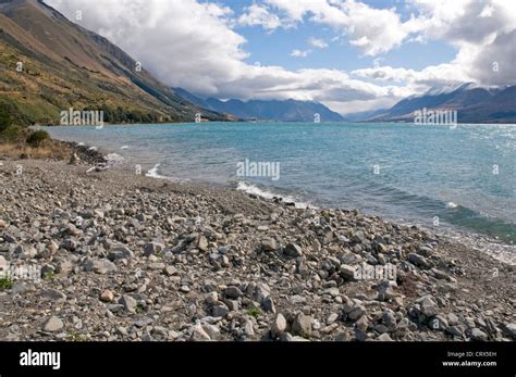 Lake Ohau In New Zealands South Island Stock Photo Alamy