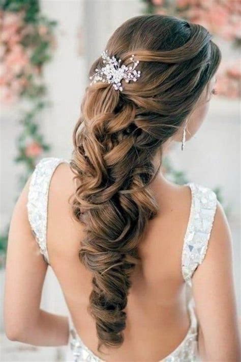 Updo hairstyles for black women amaze with their beauty, sophistication and creativity. Bridal Pearl Hairstyles That Will Make You Look Absolutely ...