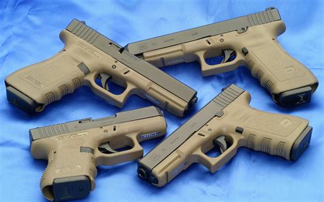 13 Glock Pistol Hd Wallpapers Background Images Wallpaper Abyss