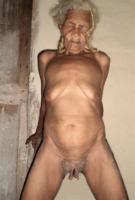 Naked Elderly Woman TubeZZZ Porn Photos