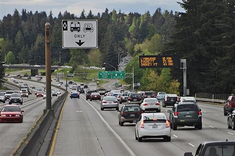 High Occupancy Vehicle Lane Wikipedia