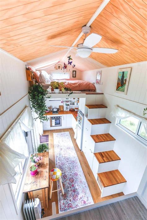 Womans Dream Tiny House Even Has A Walk In Wardrobe Living Big In A