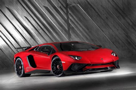 Meet Lamborghinis Latest Monster The Aventador Superveloce