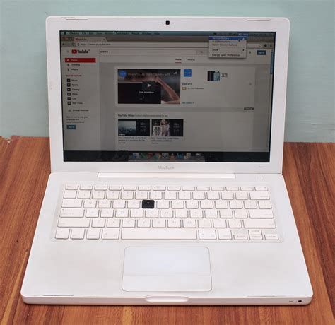 Macbook White 13 Core 2 Duo Jual Beli Laptop Second Dan Kamera Bekas