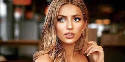 45 Best Hairstyles And Hair Color For Green Eyes To Make Your Eyes Pop