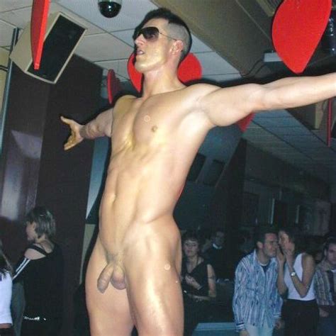 Performing Males Performing Males In Naked Displays