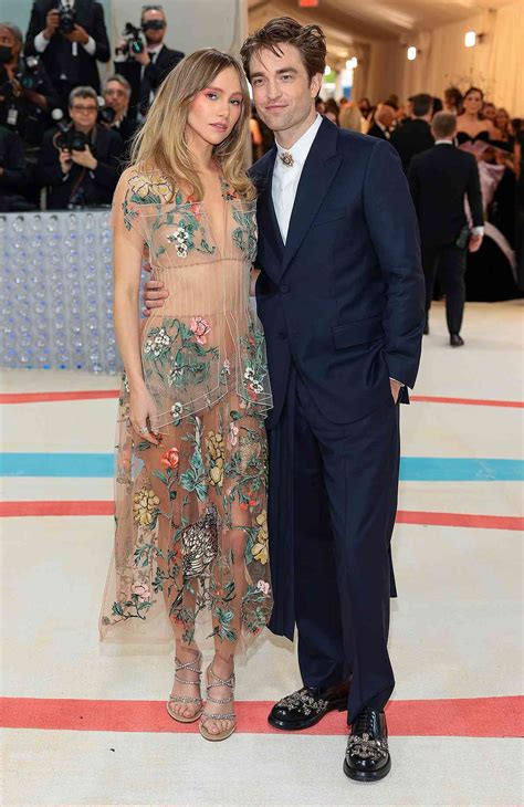 Suki Waterhouse And Robert Pattinson Attend 2023 Met Gala Photos