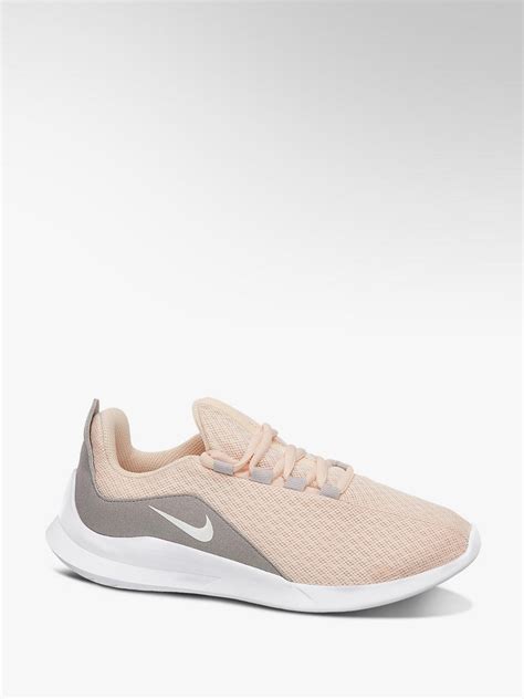 Sammlung von katarina • zuletzt aktualisiert: nike schuhe damen deichmann