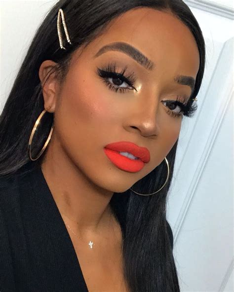 dreyah 🎨👗 on instagram “my face my canvas 💋 🏽details skin prep olay ultimate hydration