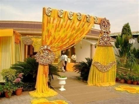 Fabulous Wedding Gate Decoration Ideas To Create A Lasting First