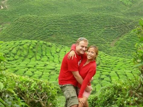 Cameron highlands hotels are mostly situated in tanah rata but there are a few in brinchang and kampung raja too! Honeymoon in Cameron Highlands | Cameron highlands ...