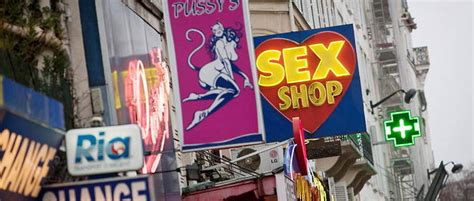 À Lille Les Sex Shops Très Prisés Avant Le Confinement Le Point
