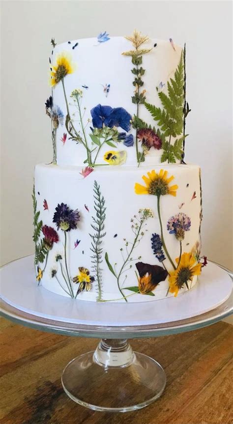 10 Edible Flower Wedding Cakes Pressed Flower Cake Ideas 2021