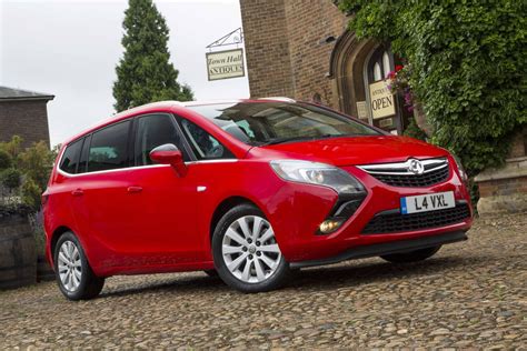 Vauxhall Zafira Review And Buying Guide Best Deals And Prices Buyacar