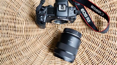 Canon Rf 85mm F2 Macro Is Stm Review Techradar