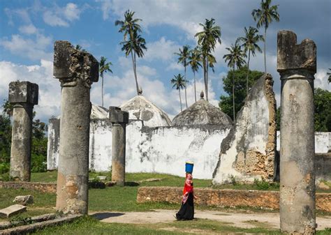 The Ancient Doors And Alleyways Of Zanzibar Fusion News