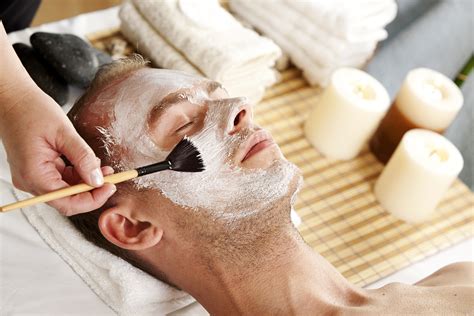Benefits Of Facial For Men And Tips To Maintain The Glow