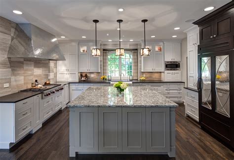Working with a kitchen designer at the home depot is completely free, from your initial consultation to the final reveal of your updated kitchen. Home Depot Kitchen Design Gallery - HomesFeed
