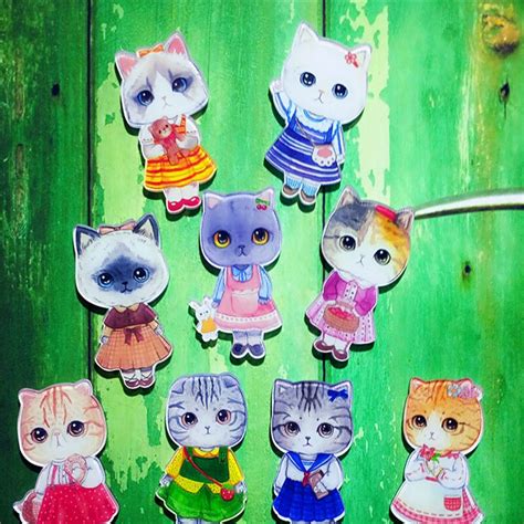 1pcs cute cartoon cat badges for backpack kawaii acrylic badges clothes icons on backpack pin