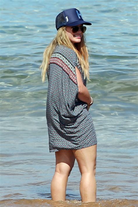 Hilary Duff In Bikini At A Beach In Maui 08 04 2017 Hawtcelebs