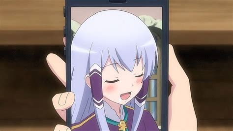 Isekai Wa Smartphone To Tomo Ni Ep 2 Scene Elze Silhoueska Anime Life Another World Manga