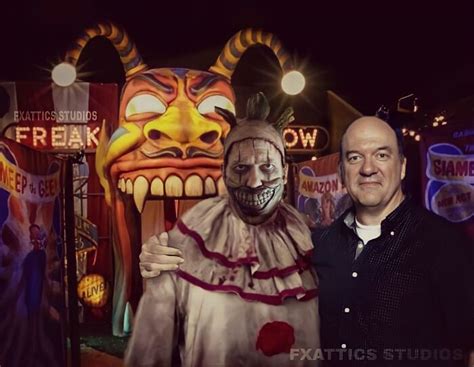 Twisty The Clown And John Carroll Lynch From American Horror Story Bored Panda