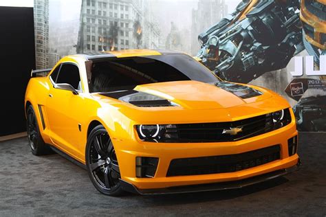 Pin By ガズ On トランスフォーマー車 Chevrolet Camaro Bumblebee Chevrolet Camaro