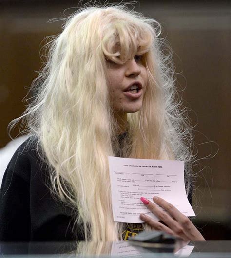 Amanda Bynes Released From Jail After Being Arrested For Throwing Bong