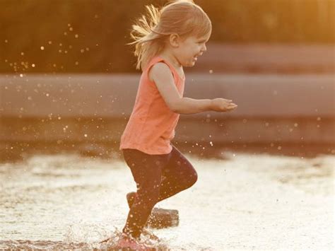 10 Secrets To Raising A Happy Child International