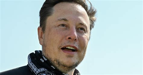 Elon Musk Activates Free Spacex Starlink Satellite Internet Service In Ukraine Cbs News