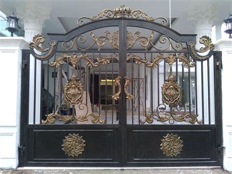 Model gambar railing,balkon,tangga besi,pintu besi,kanopi dan pagar bintang pasundan 2020 Model Pagar Balkon Besi Tempa - Pagar Rumah