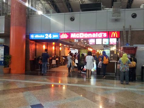 Wir bei mcdonald's tun alles dafür, dass dein lieblingsmenü in gewohnter qualität auf deinen tisch kommt. Kuala Lumpur Tourism / Visit: KL Sentral Facilities