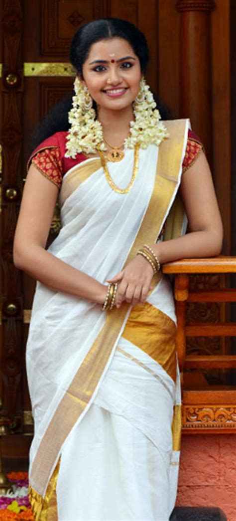 10 Awesome Pic Of Anupama Parameswaran In Saree