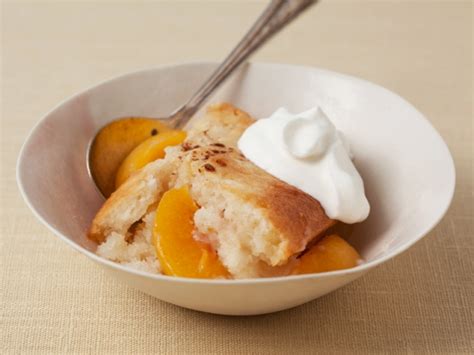 The magazine noted the icing will dry hard. Paula Deen Peach Cobbler | KeepRecipes: Your Universal ...