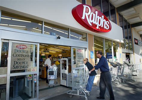 Ralphs and Food 4 Less to hire more than 2,000 Southern California