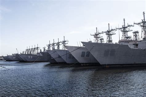 Philadelphias ‘mothball Fleet Uncertain Future Awaits Ships Docked