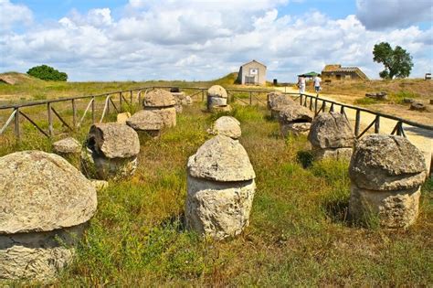 La Necropoli Etrusca Di Tarquinia Il Blog Dell Asino D Oro