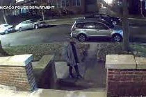 chicago police release video of suspect in fatal shooting in avalon park chicago sun times