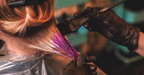 Here are some lifestyle changes that may help yes, you can help control psoriasis symptoms by changing your daily routine. Dyeing Hair with Psoriasis: 9 Considerations