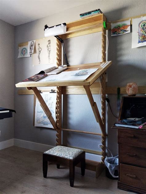 I Made An Adjustable Art Desk With A Wall Mount | Mesas de ...