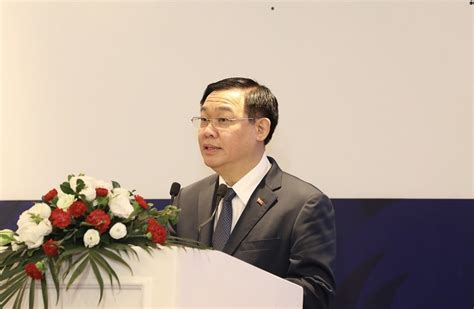 Kết quả trang 1 từ 1 đến 20 (trong tổng số 84) của vương đình huệ. Hanoi targets to become region's creative hub: City Party chief